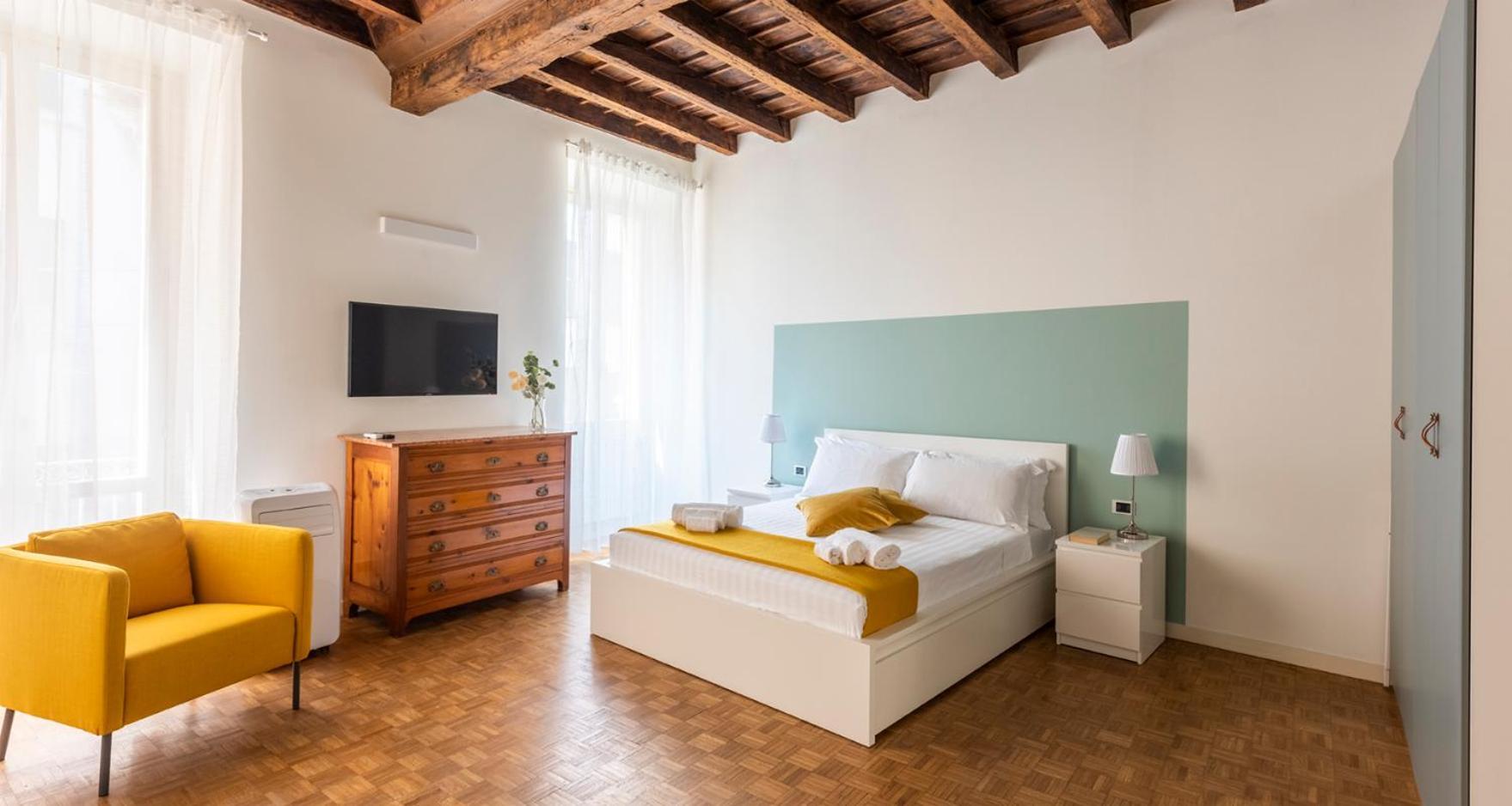 Charming Joivy Flat Next To Duomo Di Como Dış mekan fotoğraf